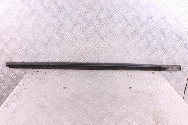 MITSUBISHI MR959303 в наличии Ирпень