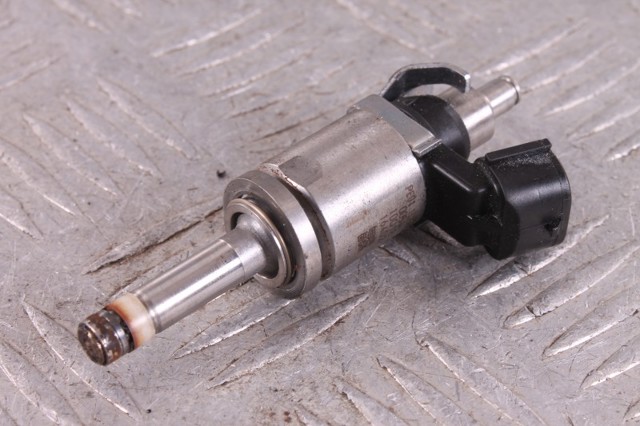 Форсунка дизельная в сборе PE0113250B MAZDA