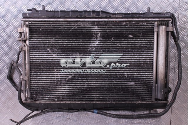 Радиатор водяной S253101D200 HYUNDAI