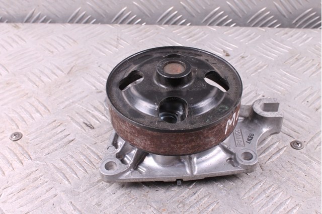 Помпа охлаждения ZJ0115010C MAZDA