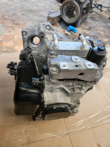 02E301103J АКПП DSG DQ250 Passat b8 USA 3.6  56 тис миль гарний стан, гарантія