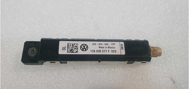 17A035577F Усилитель антенны vw jetta mk7
