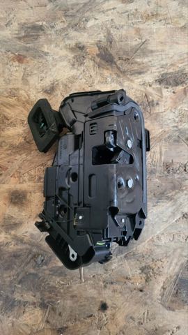 Замок передней пассажирской двери 17A837016 VAG