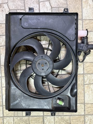 25380AB000 Диффузор кожух радиатора в сборе Hyundai Elantra 21-23 2.0 с бачком и крышкой фото 2