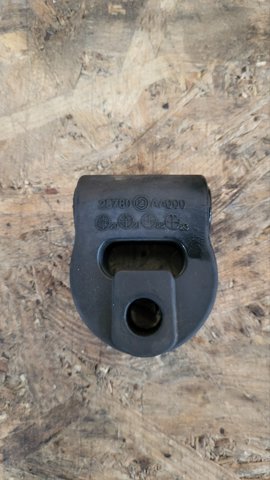 28780AA000 Подушка глушника
