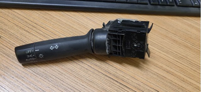 35255T2AK12 переключатель поворота левая часть CIVIC X