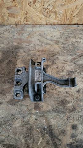 Гидроопора двигателя правая 3Q0199262M VAG