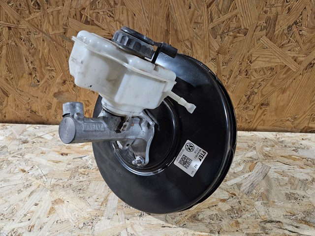 561614105J Вакуумний підсилювач Passat b9 2020 usa