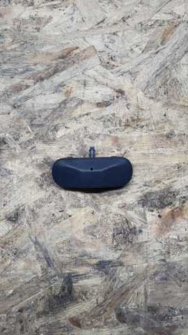 Форсунка омывателя на дворник Volkswagen Touareg 2