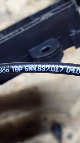 5NN837017 Трос замка