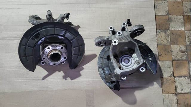 68155868AA Ступица задняя Cherokee 19- хорошее состояние