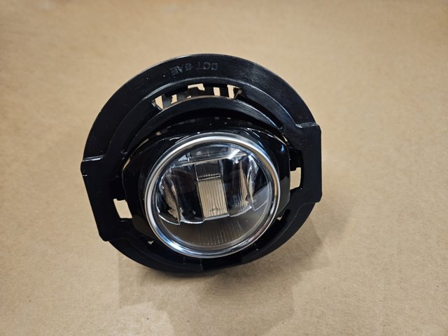 68228884AC туманка LED нова аналог, якісний Grand Cherokee WK2