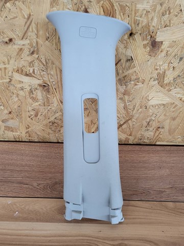 769144BA2A Накладка центральной стойки верхняя ремень левая Nissan Rogue
