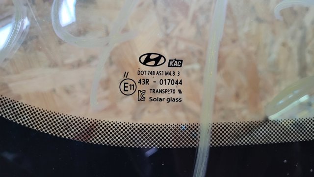 86110AB045 Лобовое стекло Hyundai Elantra 21-23 под камеру и датчик влажности фото 3