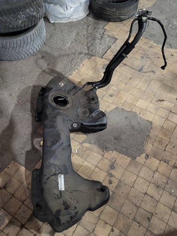 8W0201060CB Бак топливный