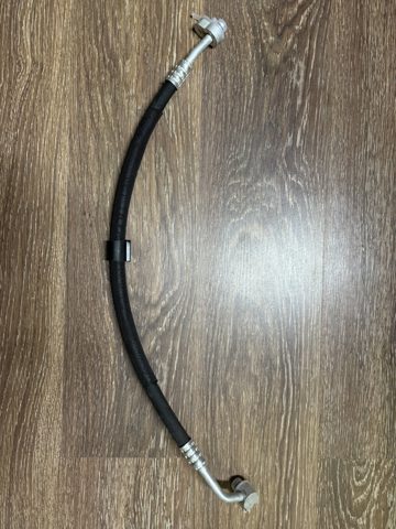 8W0816721BC нова аналог  трубка кондиціонера AUDI A4 B9 A5 F5 фото 2