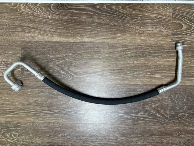 8W0816743BN нова аналог трубка кондиціонера Audi A4 b9 A5 F5 фото 2