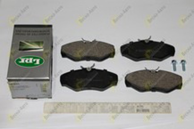 Колодки тормозные 05P869 LPR