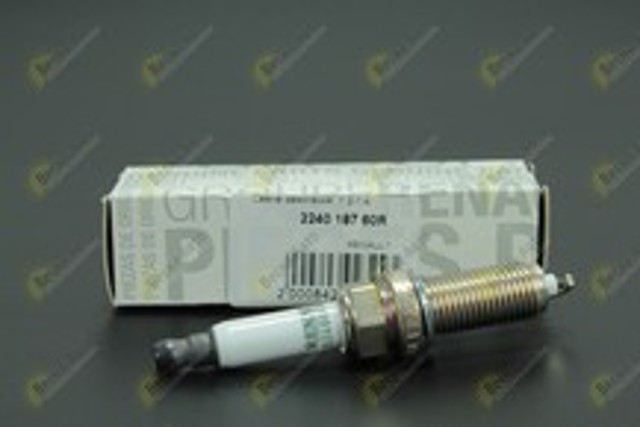 224018760R RENAULT Свеча зажигания купить в Житомир