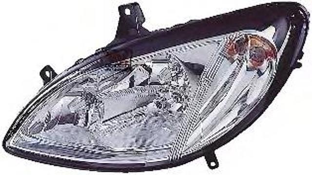 Правая блок фара 3080962 VAN WEZEL