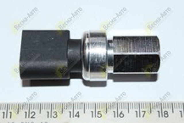 NRF 38935 Датчик абсолютного давления кондиционера в наличии Чернигов