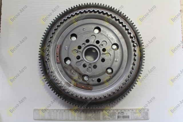 Маховик сцепления 415044210 LUK