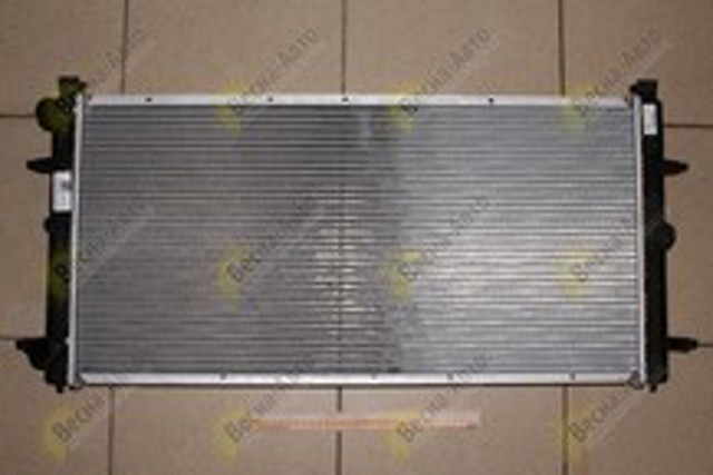 509514 NRF Радиатор охлаждения двигателя купить в Черновцы