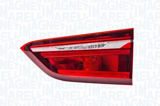Задний левый внутренний фонарь 715104239000 MAGNETI MARELLI