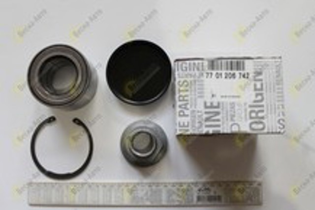 Подшипники задней ступицы 7701206742 RENAULT