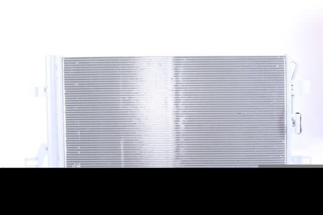 Конденсатор системы охлаждения 940827 NISSENS