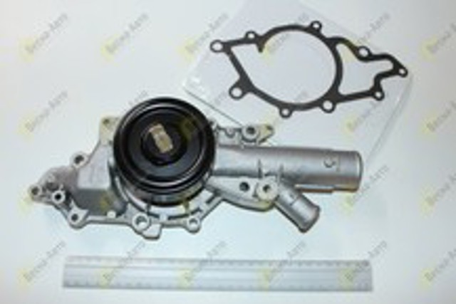 Водяной насос Мерседес-бенц Ц
