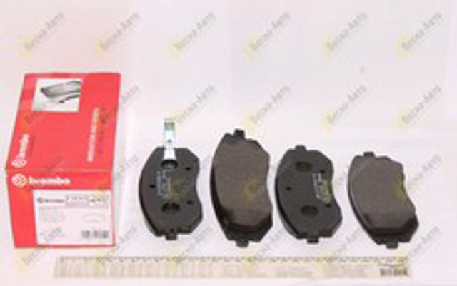 Колодки тормозные передние дисковые P78013 BREMBO