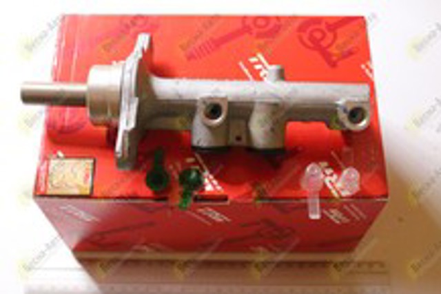 Цилиндр тормозной, главный, 2.0-2.5dci 06- PMF562