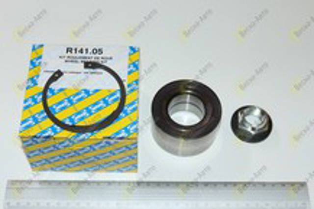 Комплект подшипника ступицы колеса R14105 SNR