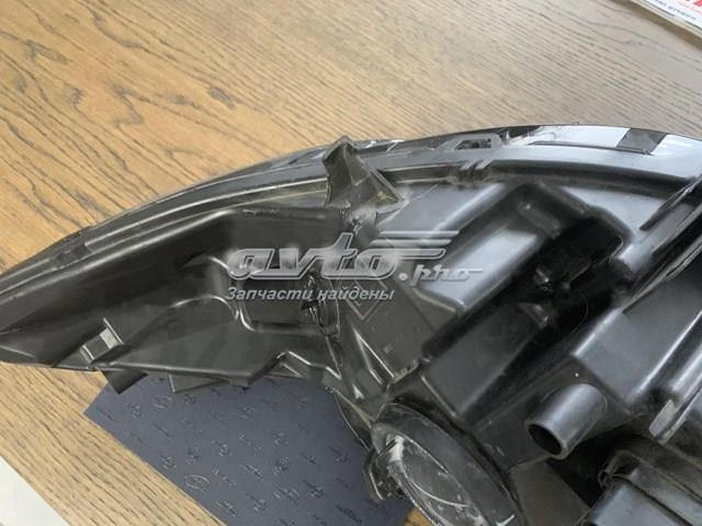 FORD DS7313W029CD Правая фара в наличии Киев
