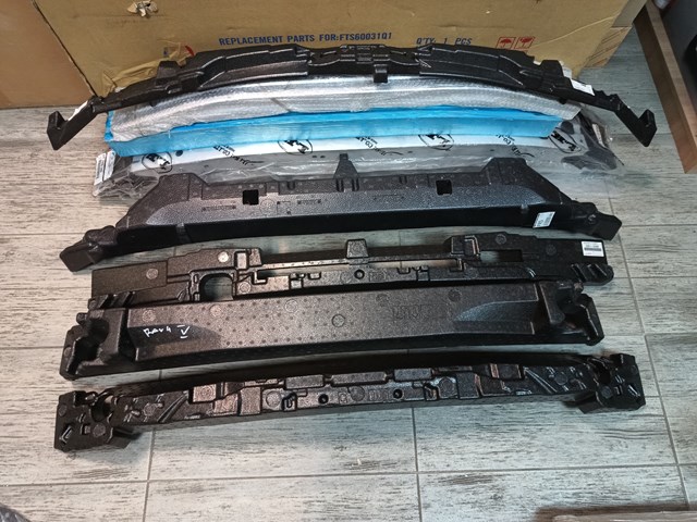 5261406010 TOYOTA Абсорбер (наполнитель) бампера переднего купить в Сумы