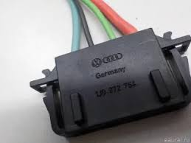 1J0972754 VAG купить в Ирпень