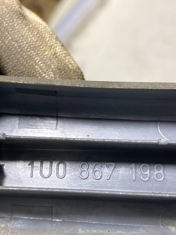 1U0867198 VAG купить в Одесса