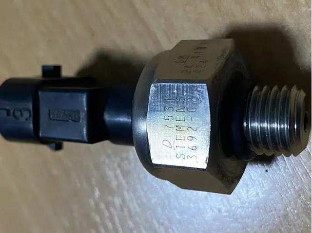 24418424 OPEL Датчик давления топлива купить в Павлоград