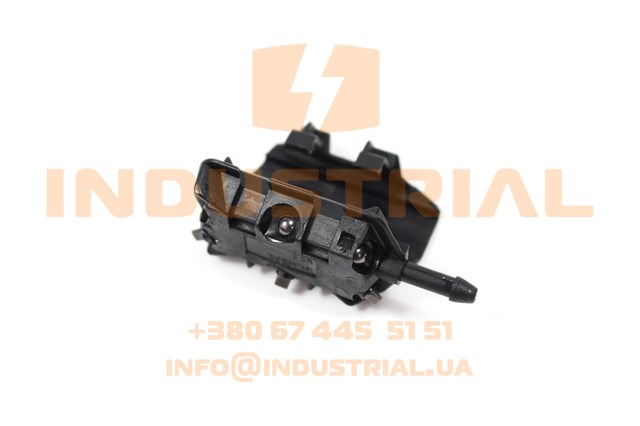 Сопло омывателя лобового стекла 42533487 IVECO