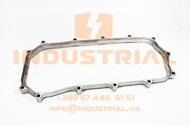Защита двигателя 504083379 IVECO