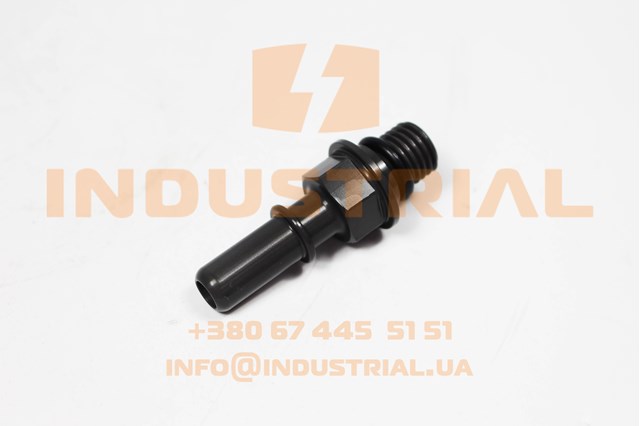 Левое крепление переднего бампера 5801696040 IVECO
