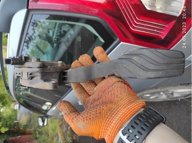 Педаль акселератора 180024BA0A NISSAN