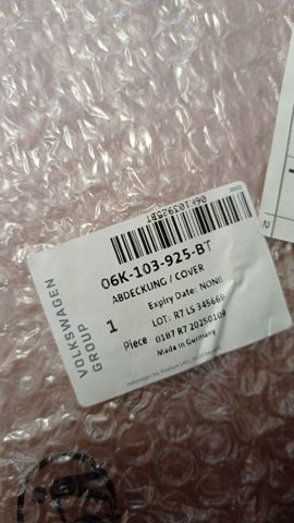 VAG 06K103925BT Крышка двигателя в наличии Сумы