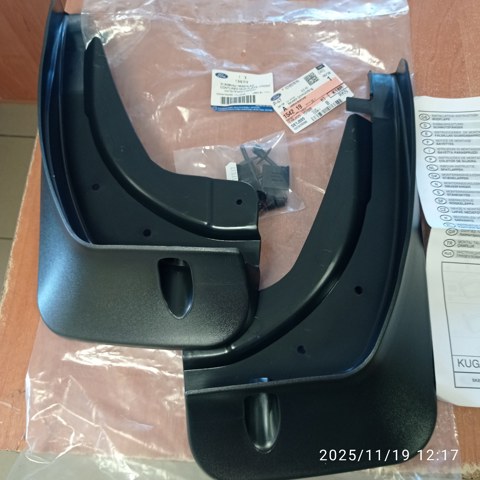 Передние брызговики 1542519 FORD