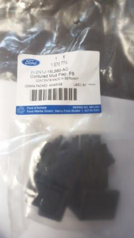 1570774 FORD Брызговики передние, комплект купить в Ужгород