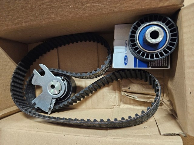 1683833 FORD Комплект ГРМ купить в Сумы