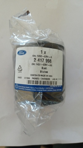 Сайлентблок задней рессоры задний 2417998 FORD