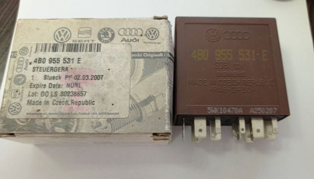 Реле цикличности дворников 4B0955531E VAG