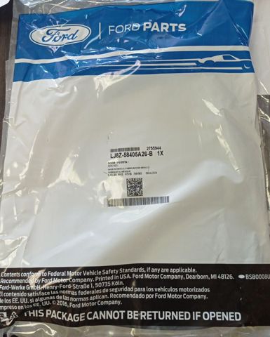 LJ8Z58405A26B FORD Лючок бензобака (топливного бака) купить в Хмельницкий